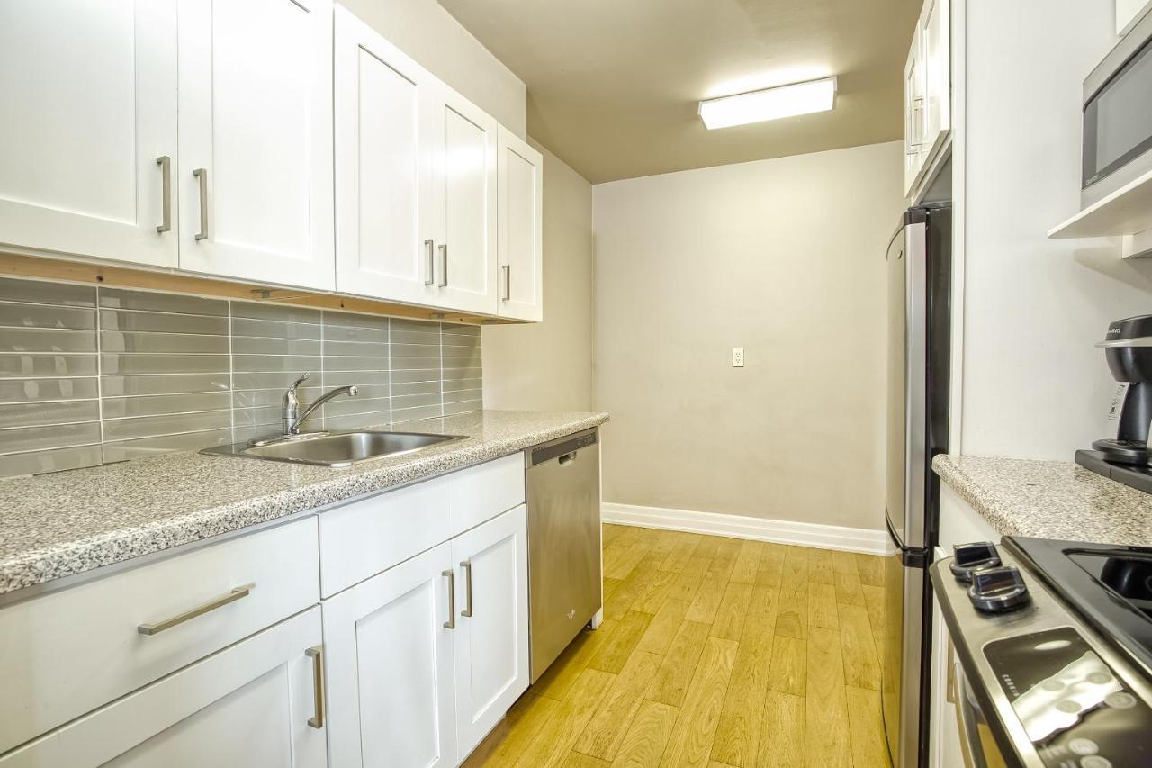 Two-Bedroom Suite,1149802012:JPEG