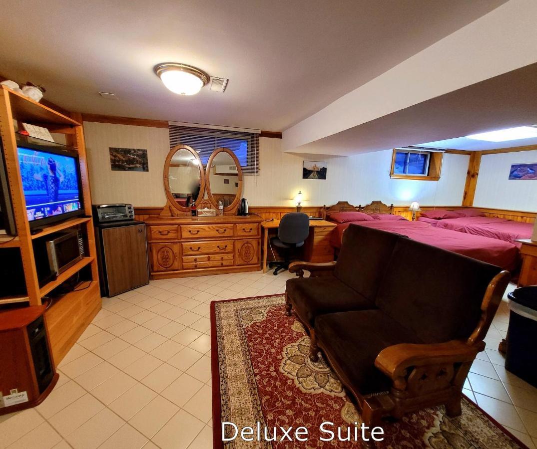 Deluxe Quadruple Room
