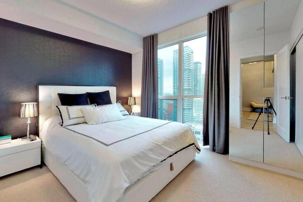Two-Bedroom Suite,1600517674:JPEG