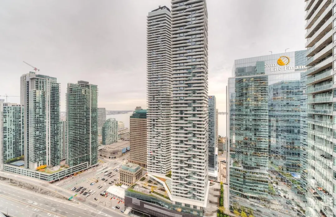 Stylish Newly Furnished Condo With Beautiful Lake View-1