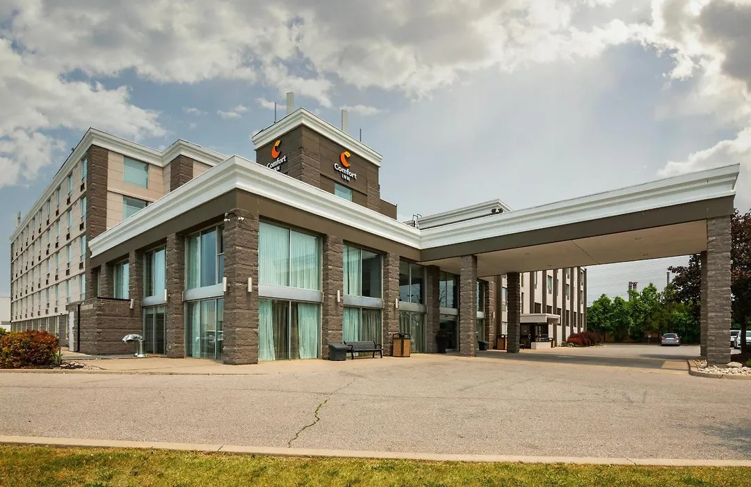 Comfort Inn & Conference Centre Toronto Airport-1