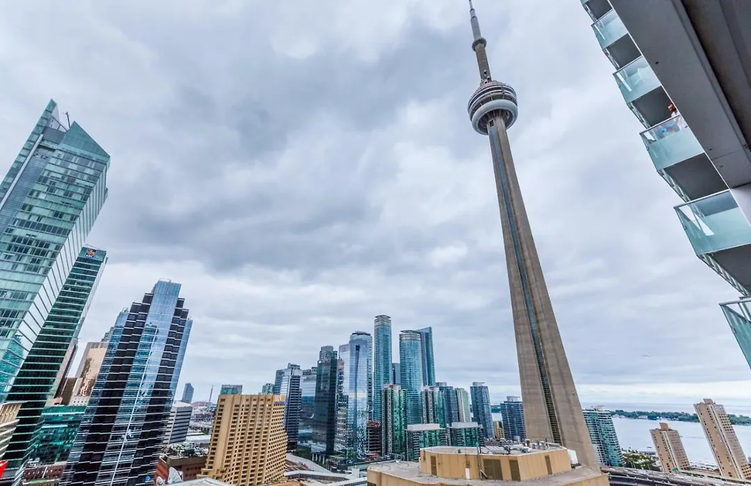 Chol Furnished Suites 2 Bedrooms Downtown Toronto Million Dollar Cn Tower View Mtcc Rogers Centre Blue Jays Tiff Free Parking-1