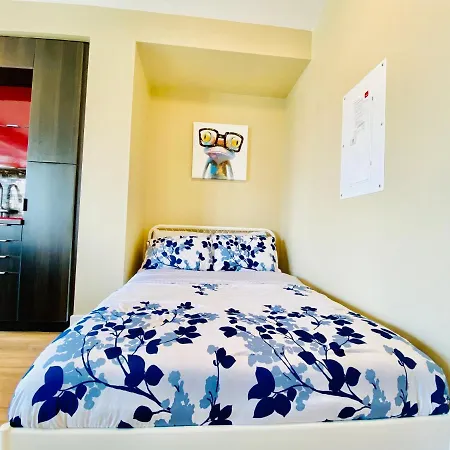 Front Street Suites-3