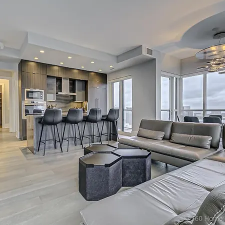 Loft - Entertainment & Financial District-3