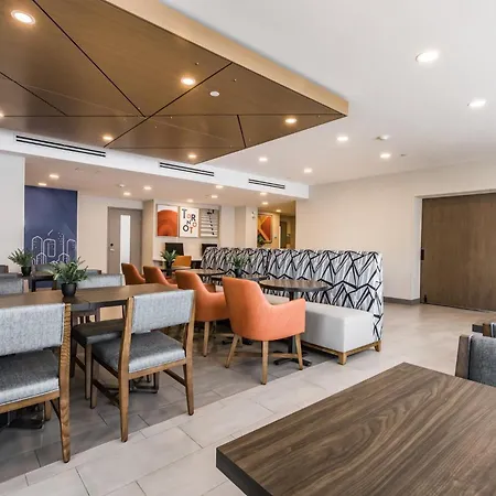 Holiday Inn Express Toronto-North York By Ihg-2