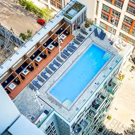 Chol Furnished Suites 2 Bedrooms Downtown Toronto Million Dollar Cn Tower View Mtcc Rogers Centre Blue Jays Tiff Free Parking-2