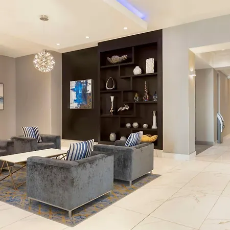 Embassy Suites By Hilton Toronto Airport-2