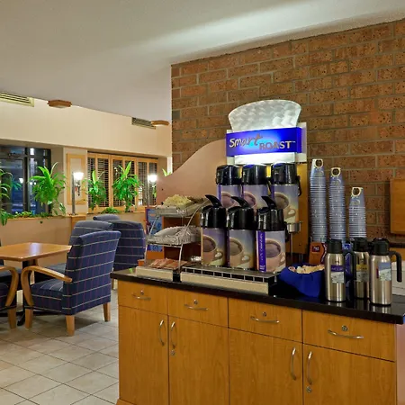 Holiday Inn Express Toronto East, An Ihg Hotel-2