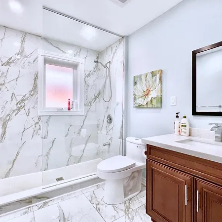 Renovated Rooms 10-Min To Finch Subway Near Yonge St-2