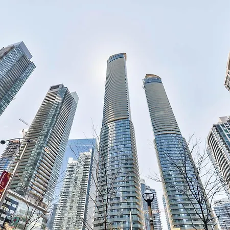 Condo Downtown, Cn Tower, Financial District-2