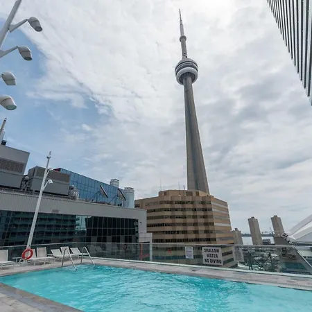 Luxury Condo On Cn Tower-2