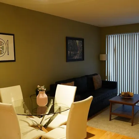 Living Suites - Toronto Convention Centre-2